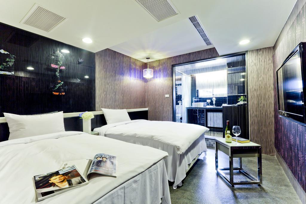 The Longstay Hotel Taipei Exterior photo