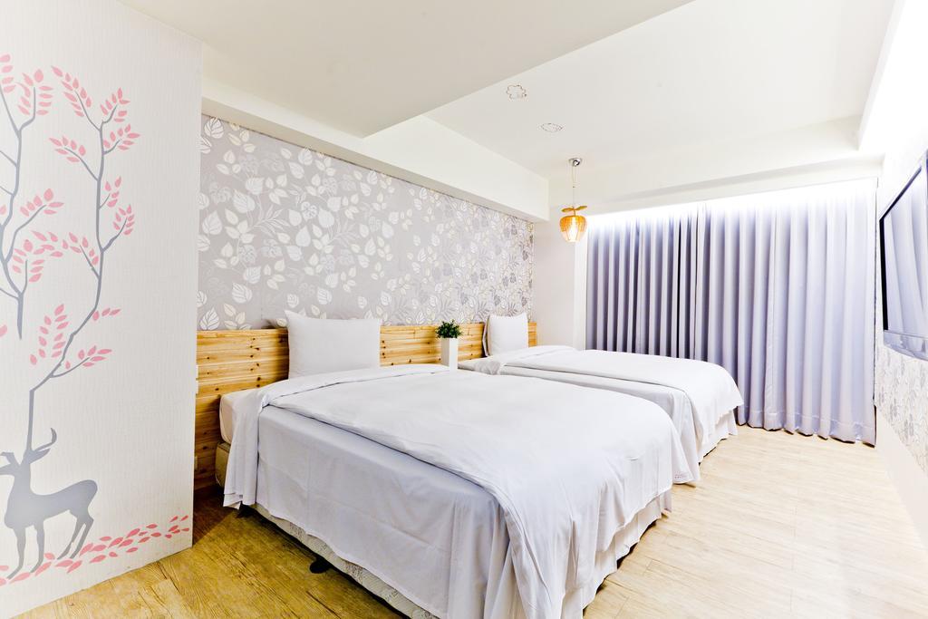 The Longstay Hotel Taipei Exterior photo