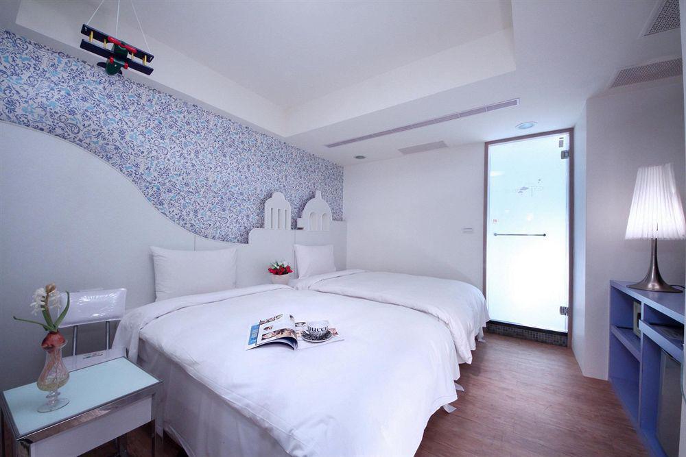 The Longstay Hotel Taipei Exterior photo